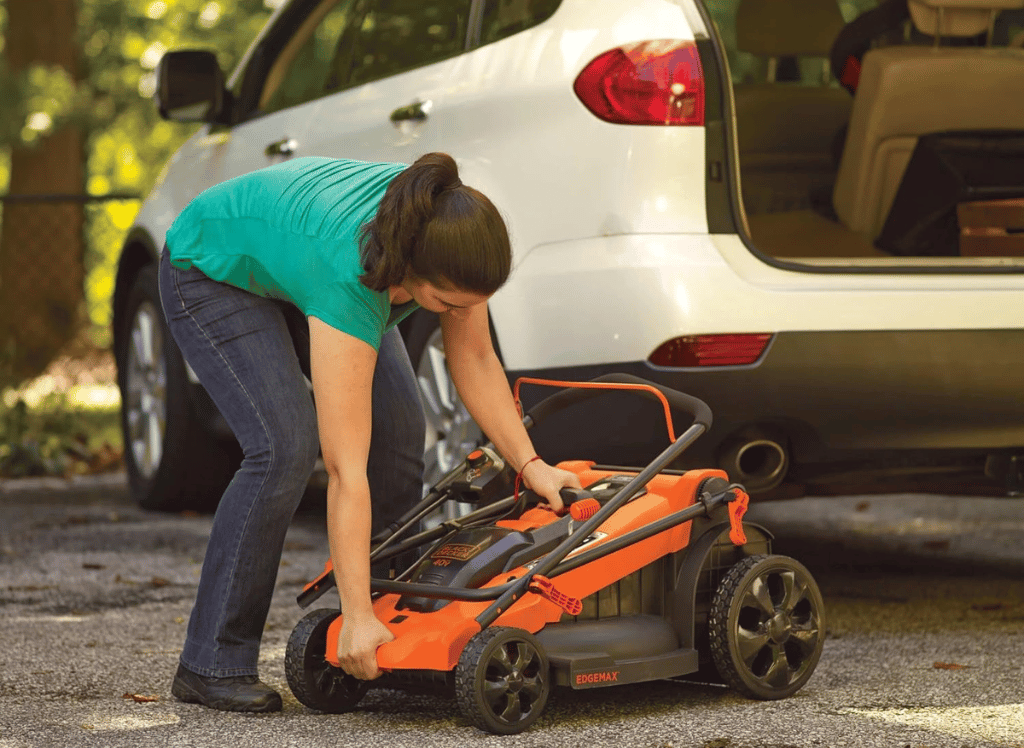 Stay Green And Clean With An Electric Lawn Mower