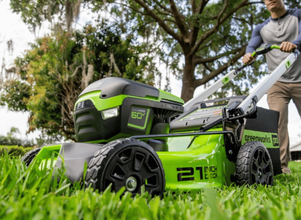 Quiet Mowing Solutions With A Battery-Operated Lawn Mower