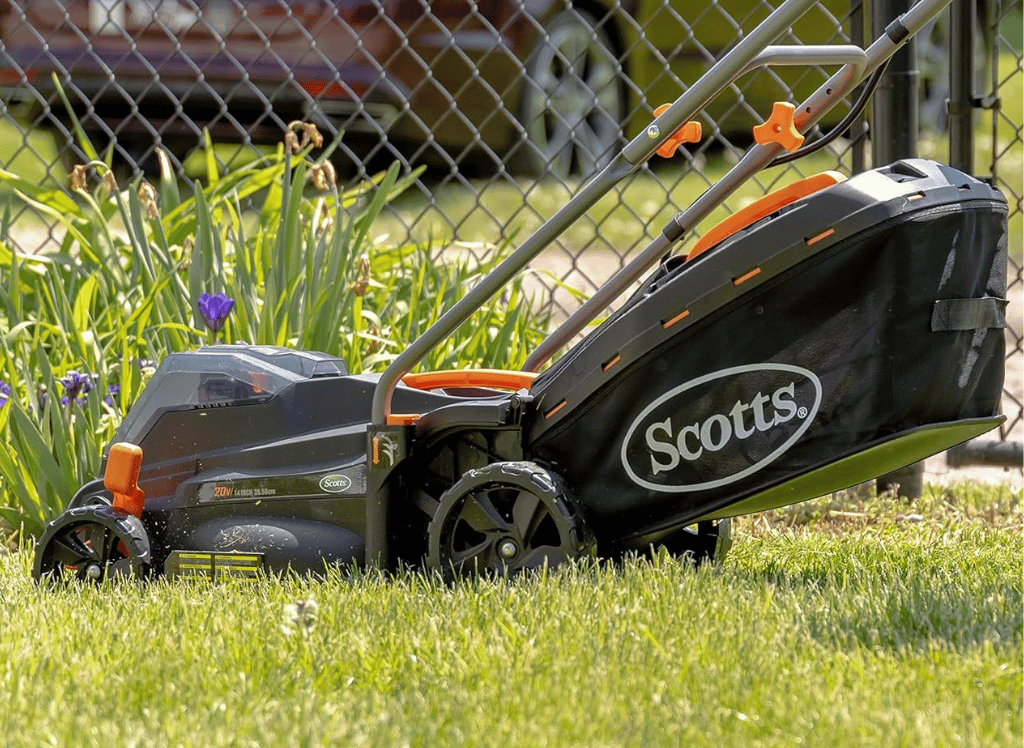 Quiet Mowing Solutions With A Battery-Operated Lawn Mower